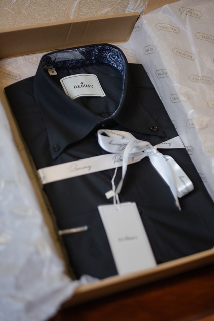 SM dài tay, cổ buttondown , màu đen , lót cổ - cổ tay đáp đen họa tiết #1102