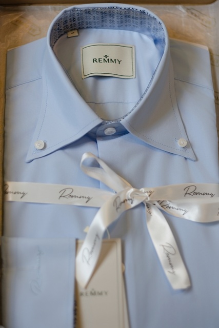 SM dài tay, cổ buttondown , màu xanh, lót cổ - cổ tay đáp xanh họa tiết #1100