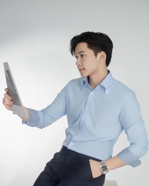 SM dài tay, cổ buttondown , màu xanh, lót cổ - cổ tay đáp xanh họa tiết #1100