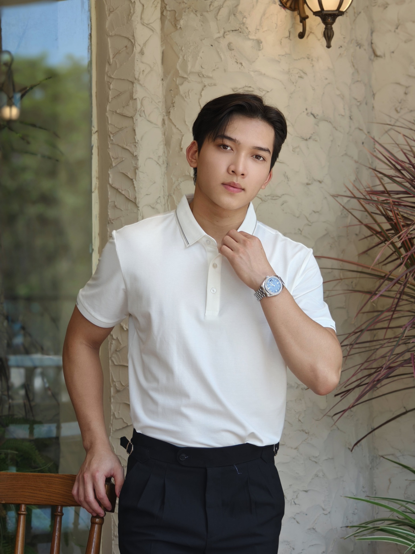 AF cổ bẻ màu trắng , cổ - cổ tay kẻ xám nâu 6702 #377