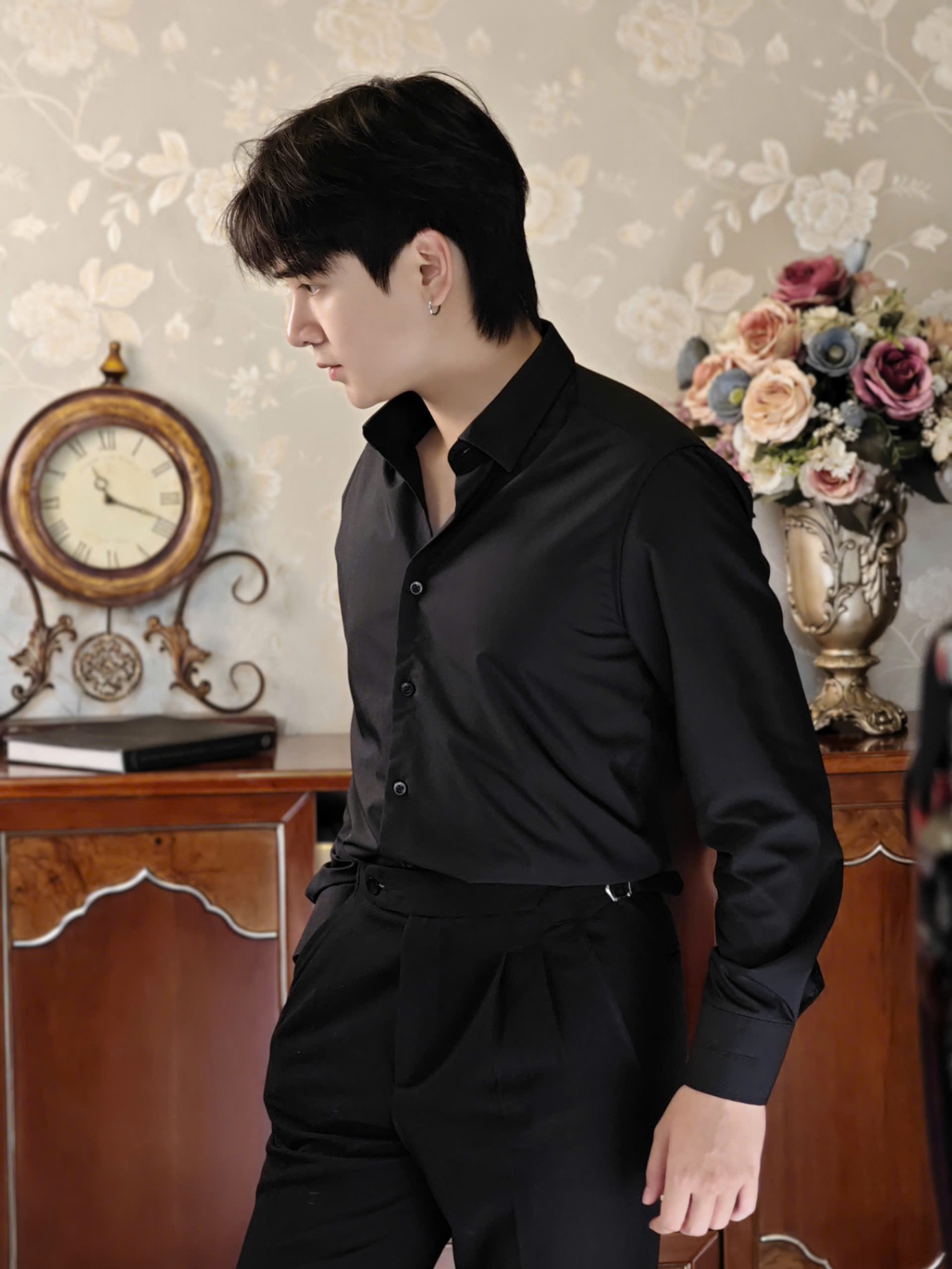 SM regular fit dài tay , màu đen trơn , cổ basic #1146
