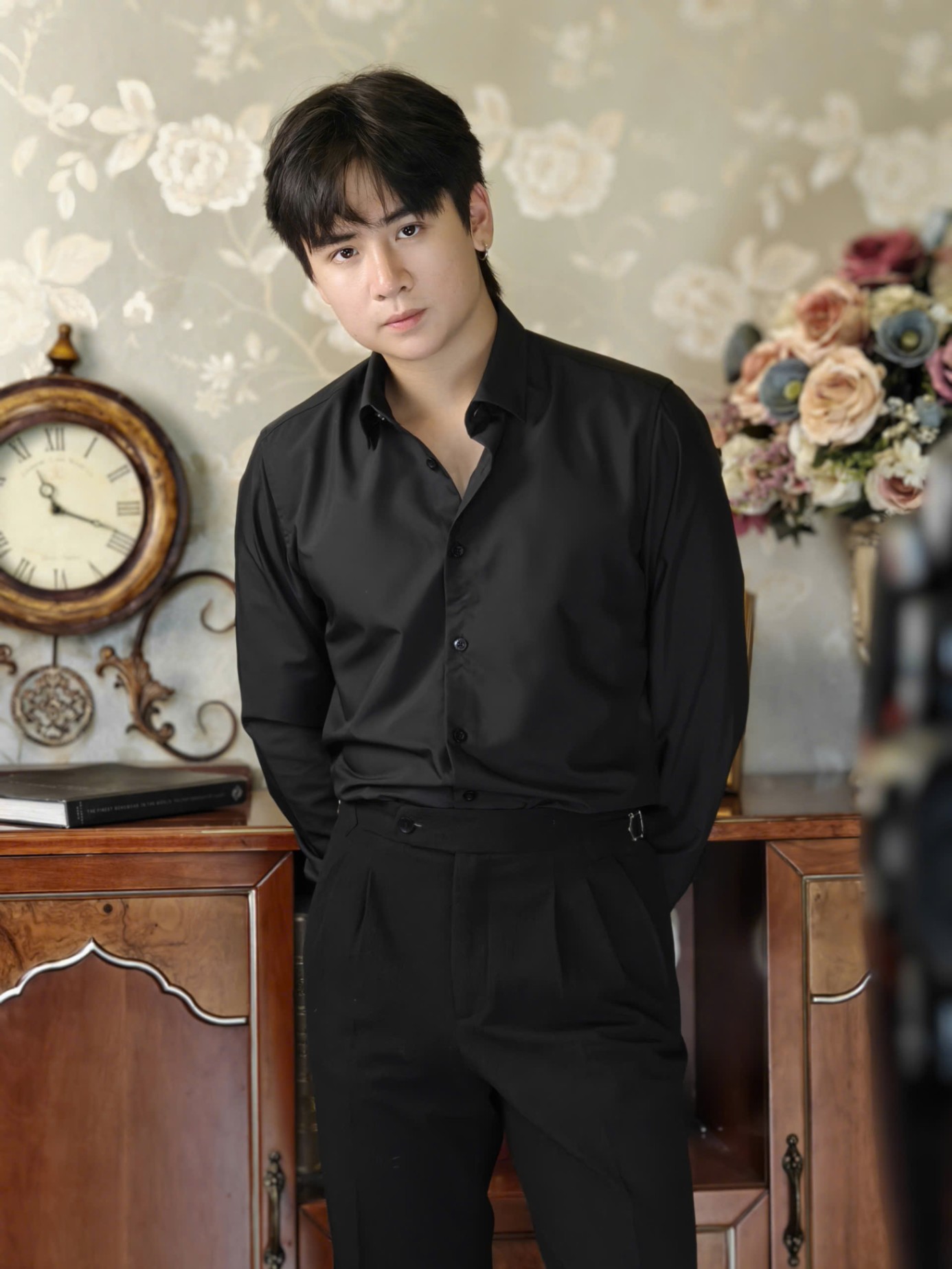 SM regular fit dài tay , màu đen trơn , cổ basic #1146