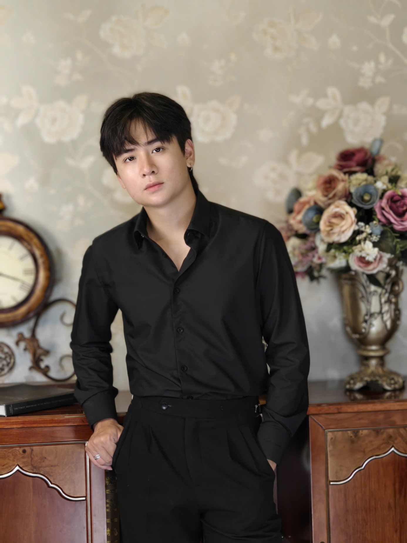 SM regular fit dài tay , màu đen trơn , cổ basic #1146
