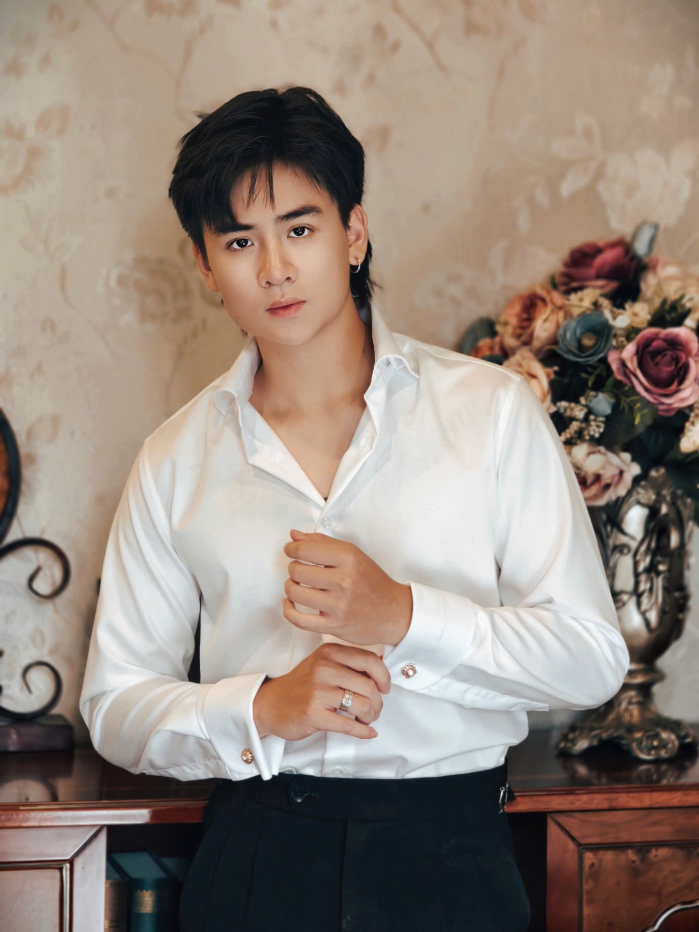 SM regular fit dài tay , màu trắng cufflink tay, cổ cutaway #1148