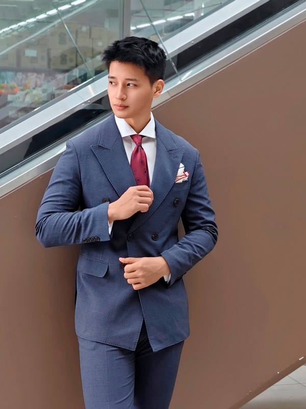 Vest xanh kẻ đen đan ô vuông,ve nhọn, hai hàng khuy #549