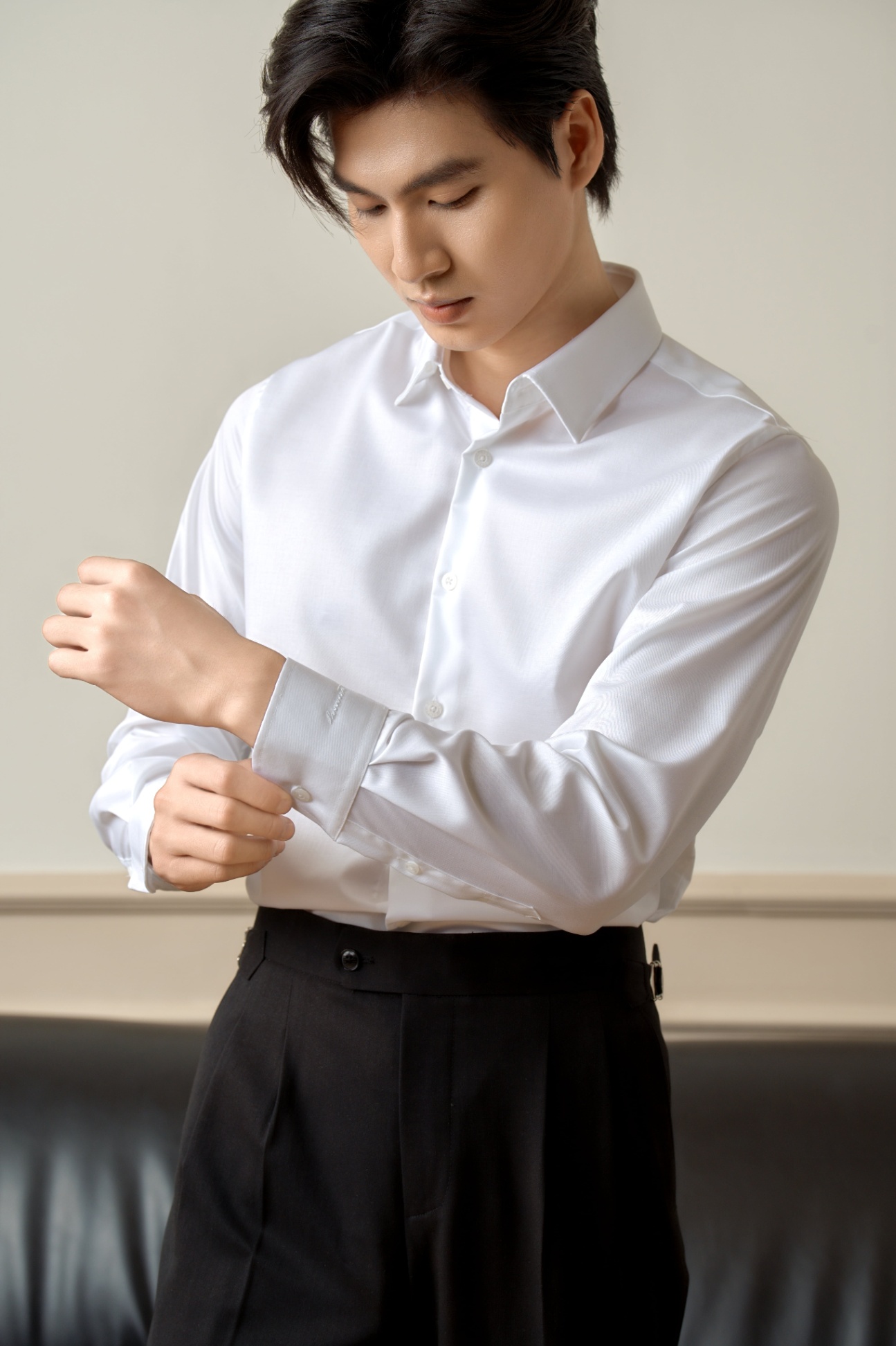 SM regular fit dài tay , màu trắng trơn , cổ basic #1145