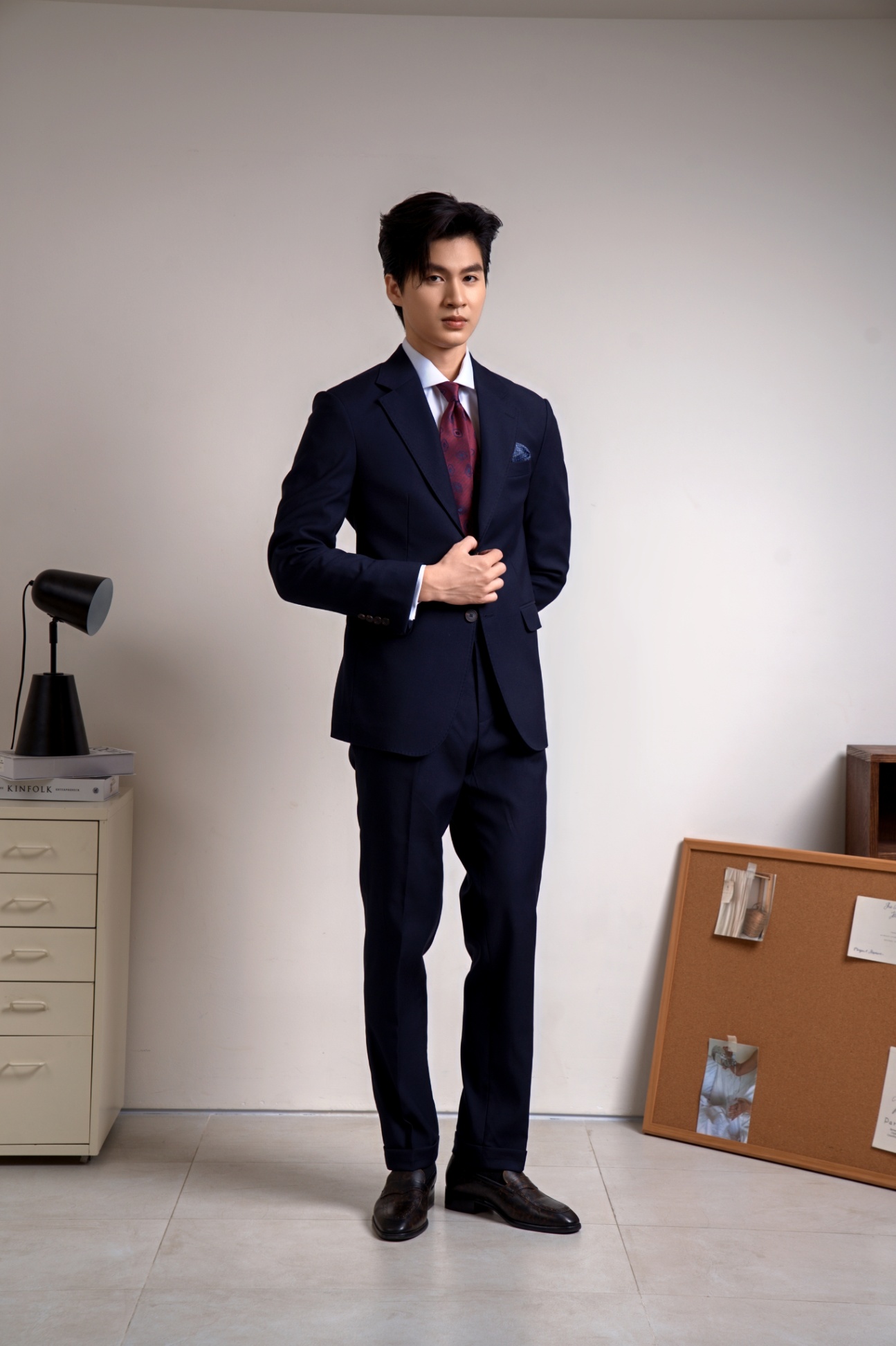 Quần cạp cao, màu tím than , gấu lơ vê #570