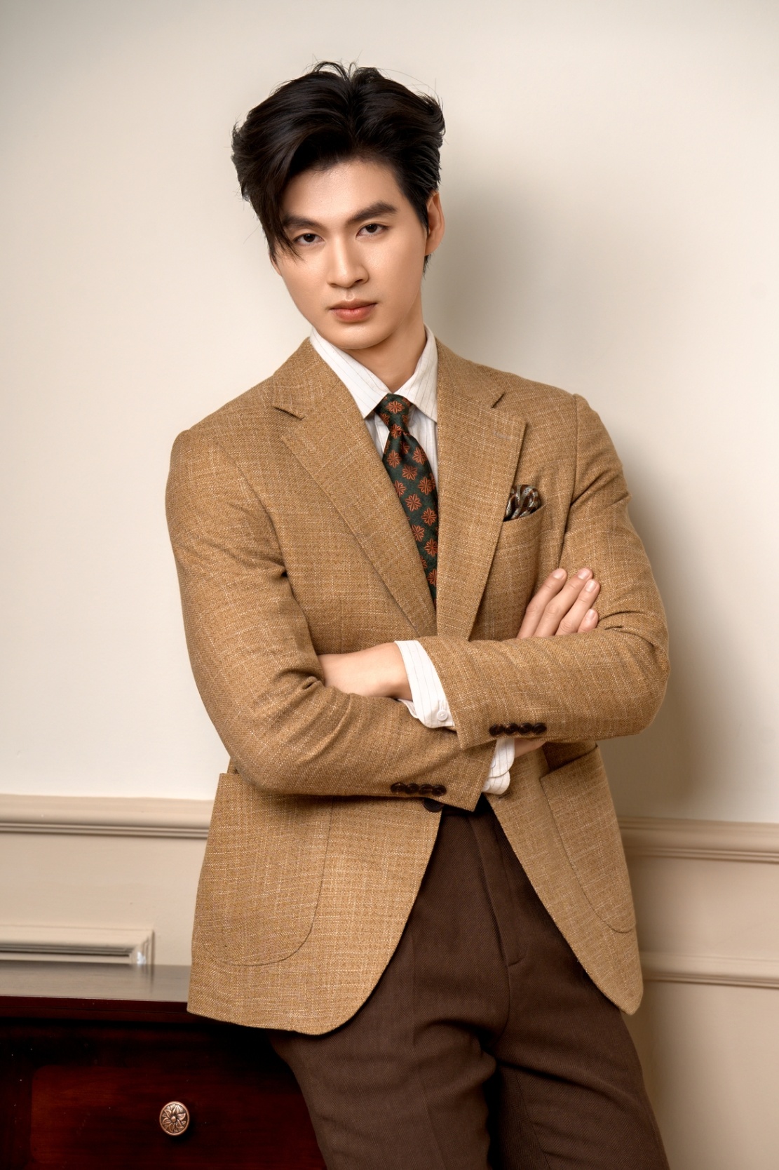 Blazer Golden Brown , hai khuy , ve chữ K #573