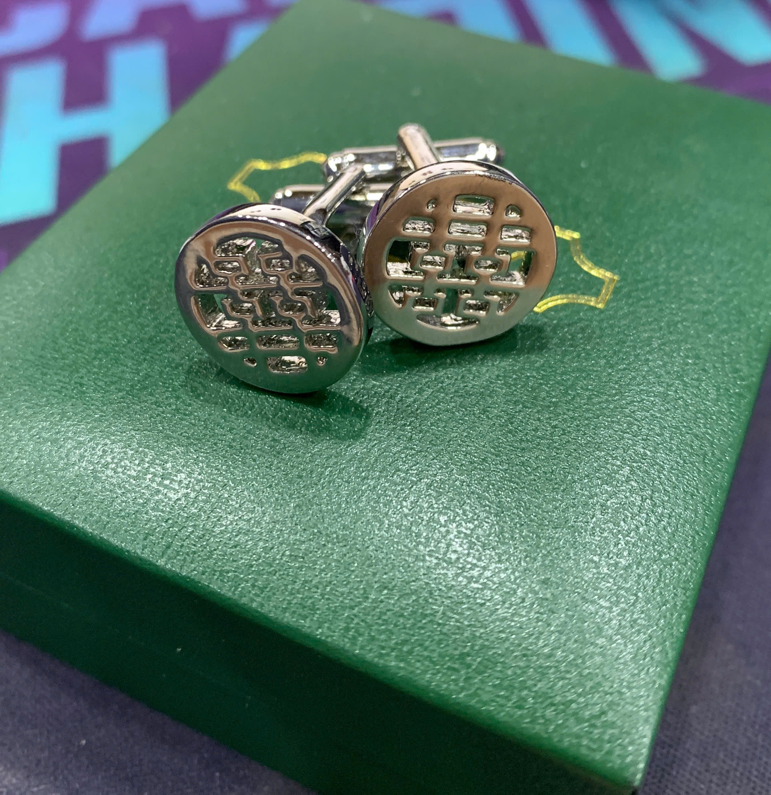 PK cufflink tay màu bạc, mặt chữ hỷ #065