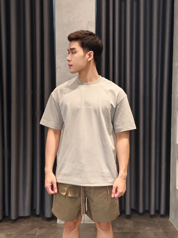 Quần ngố màu nâu, cạp chun, túi hộp DH390