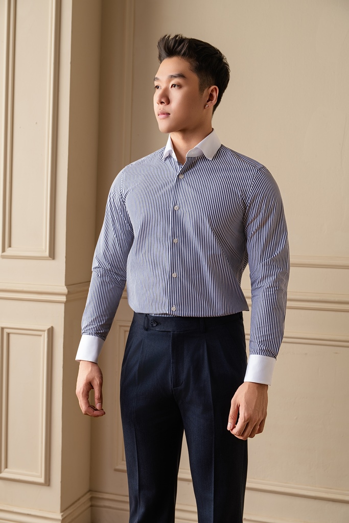 SM Winchester regular fit dài tay , cổ Spread , màu trắng sọc navy #1172
