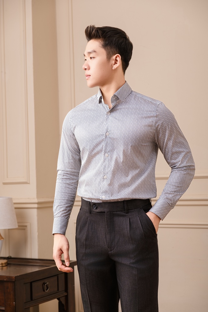 SM regular fit dài tay , cổ Spread , màu trắng chấm đen #1174