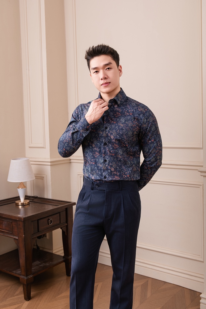 SM regular fit dài tay , cổ đức , màu tím than họa tiết hoa botanical #1173