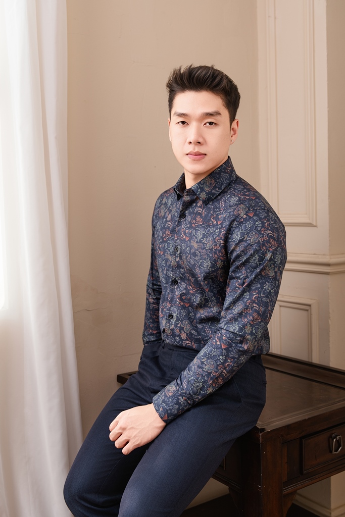 SM regular fit dài tay , cổ đức , màu tím than họa tiết hoa botanical #1173