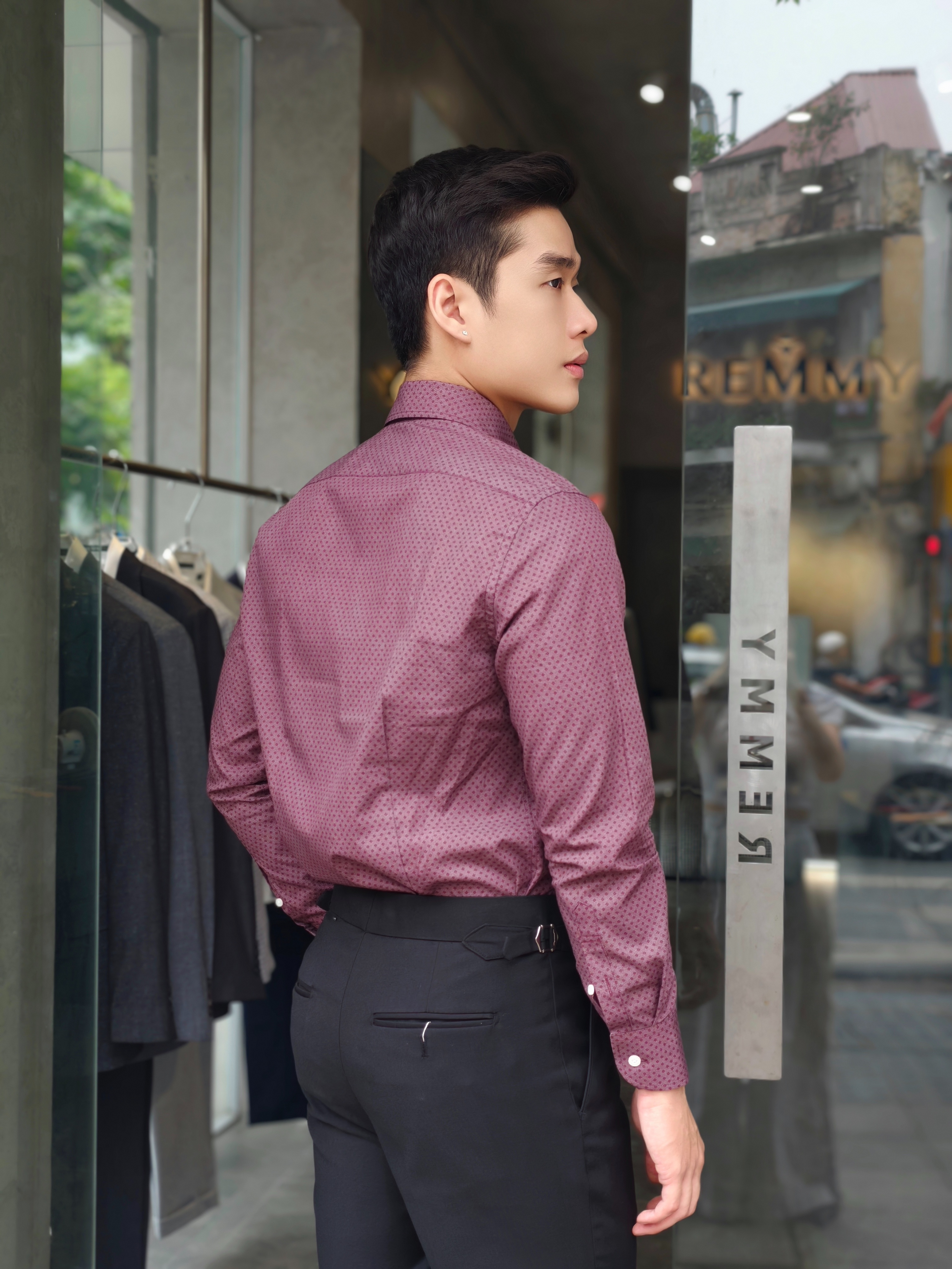 SM regular fit dài tay ,màu mận chấm ô vuông ,cổ basic #1164