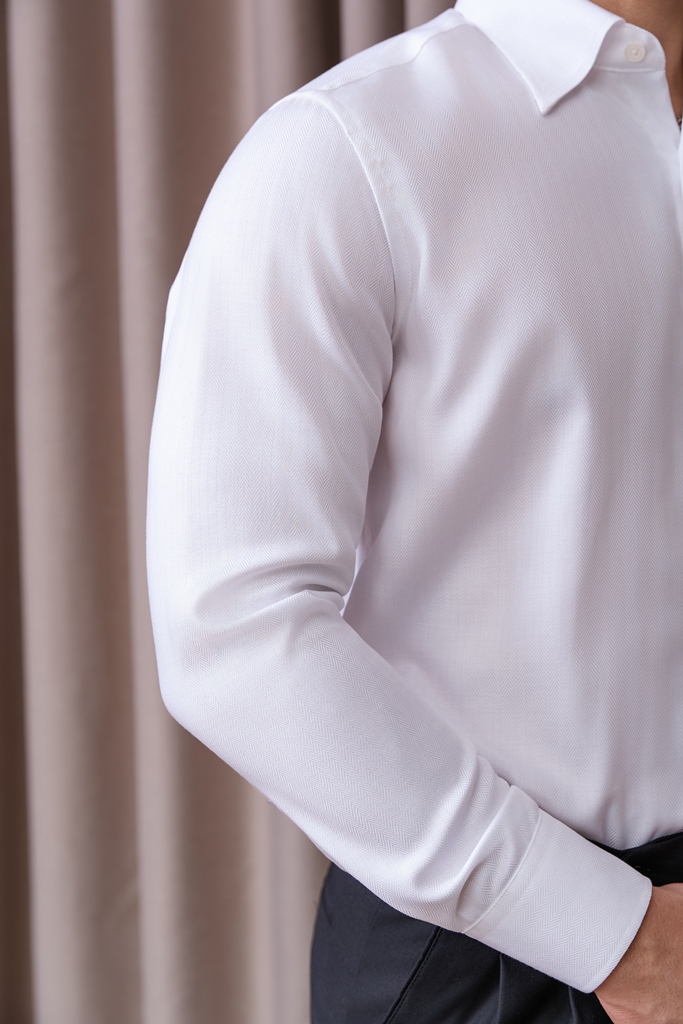SM regular fit dài tay, màu trắng vải dệt herringbone , cổ button down hidden #1121