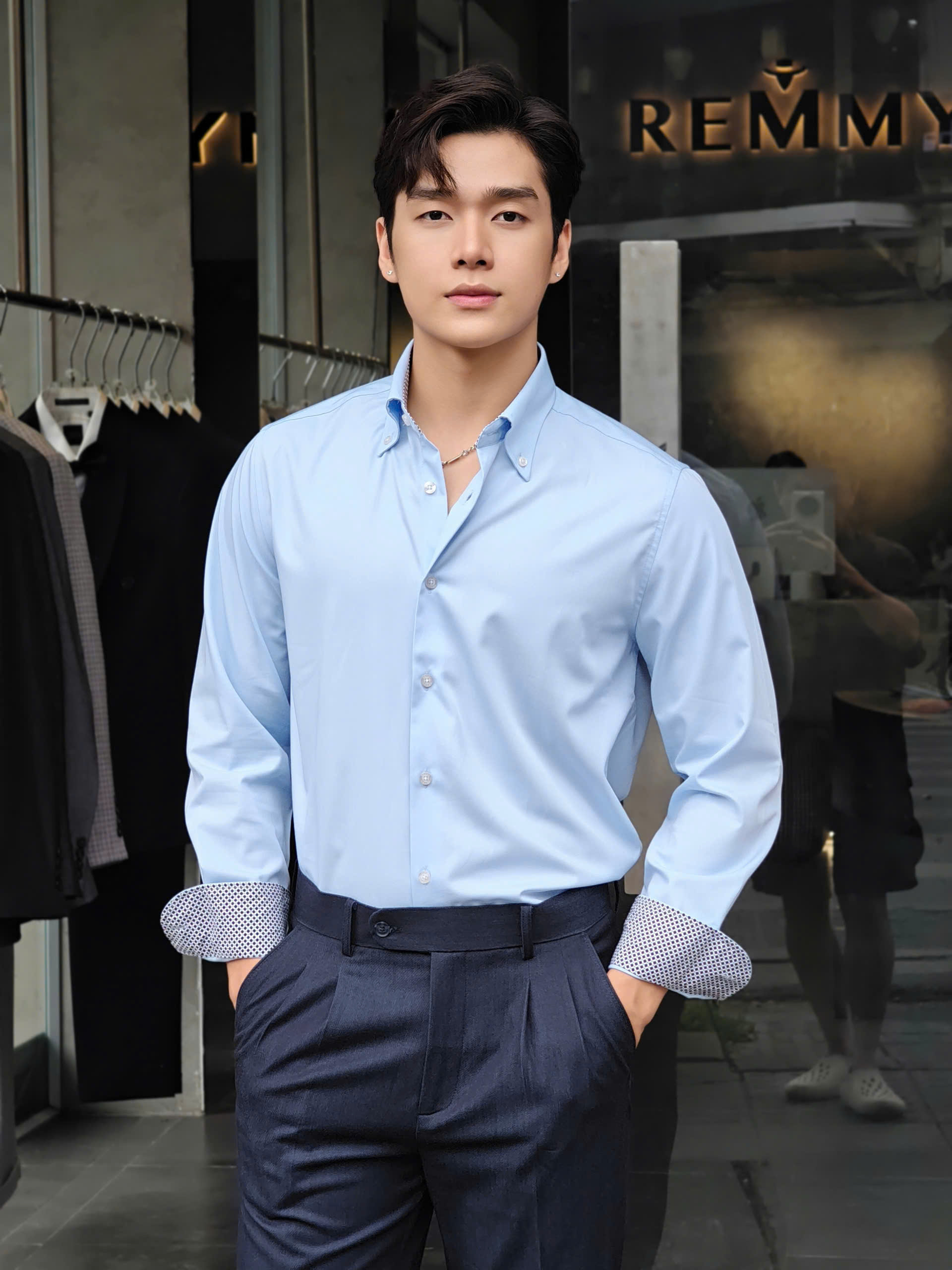 SM regular fit dài tay ,màu xanh, lót cổ - cổ tay kẻ ô vuông đen #1159