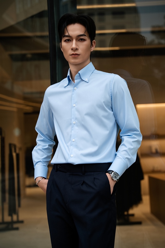 SM regular fit dài tay ,màu xanh, lót cổ - cổ tay kẻ ô vuông đen #1159
