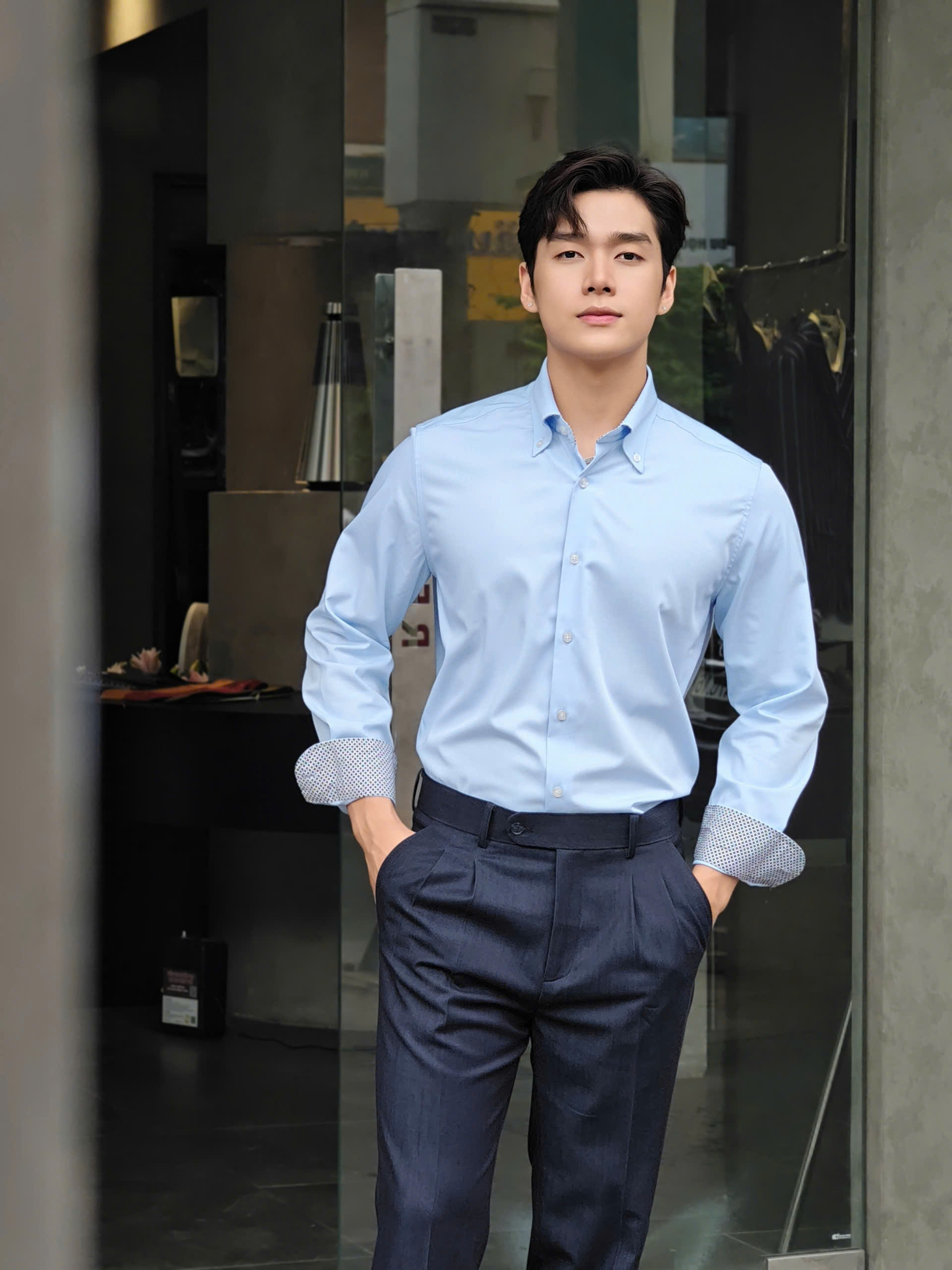 SM regular fit dài tay ,màu xanh, lót cổ - cổ tay kẻ ô vuông đen #1159