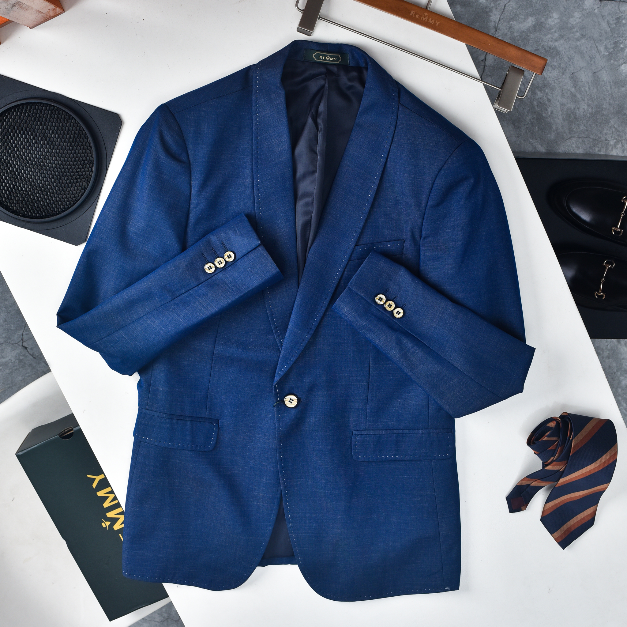 Vest xanh navy pha chấm vàng be, đột chỉ 1 khuy -6229