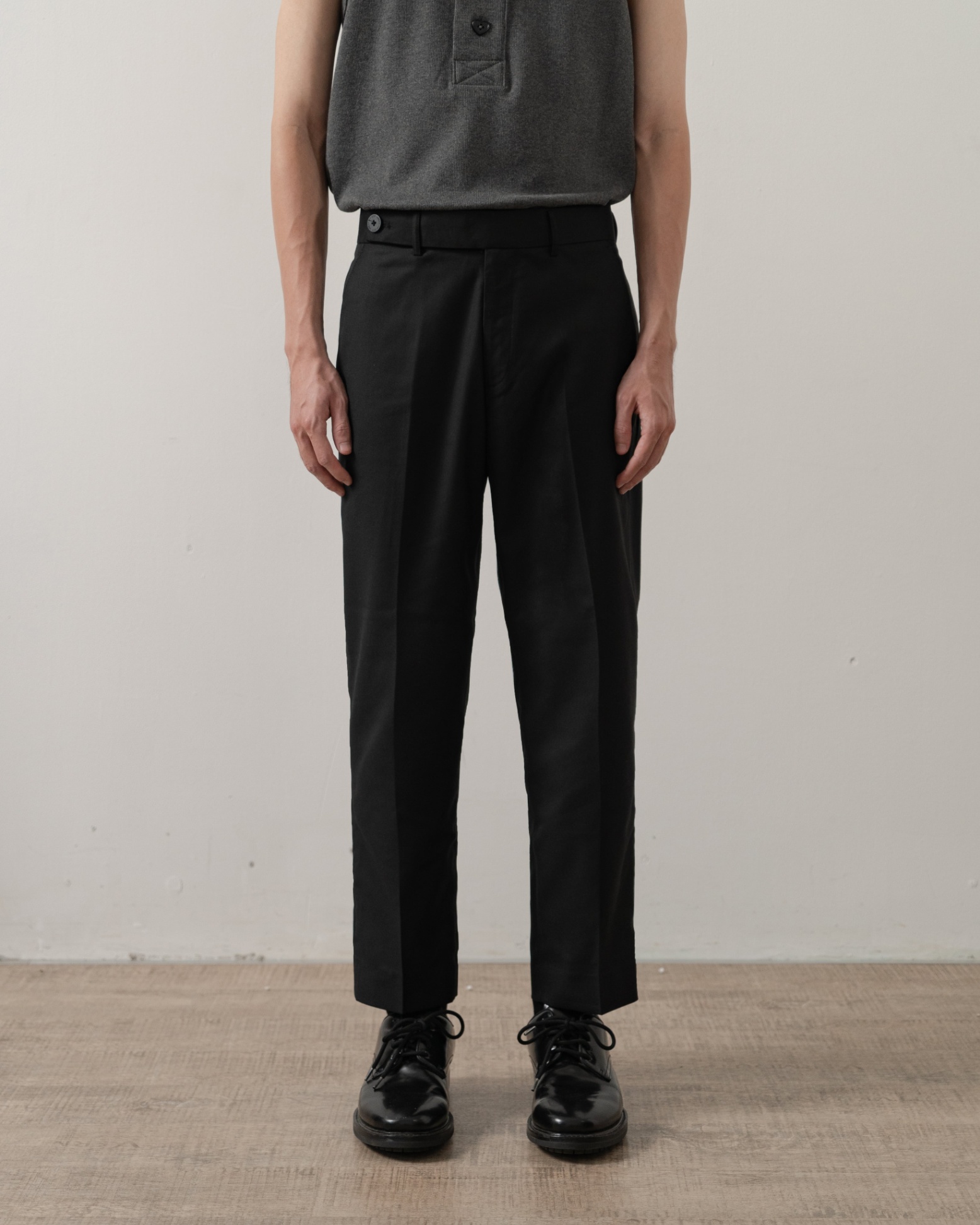 21ST URBAN Black Pan Slim-cropped Trousers