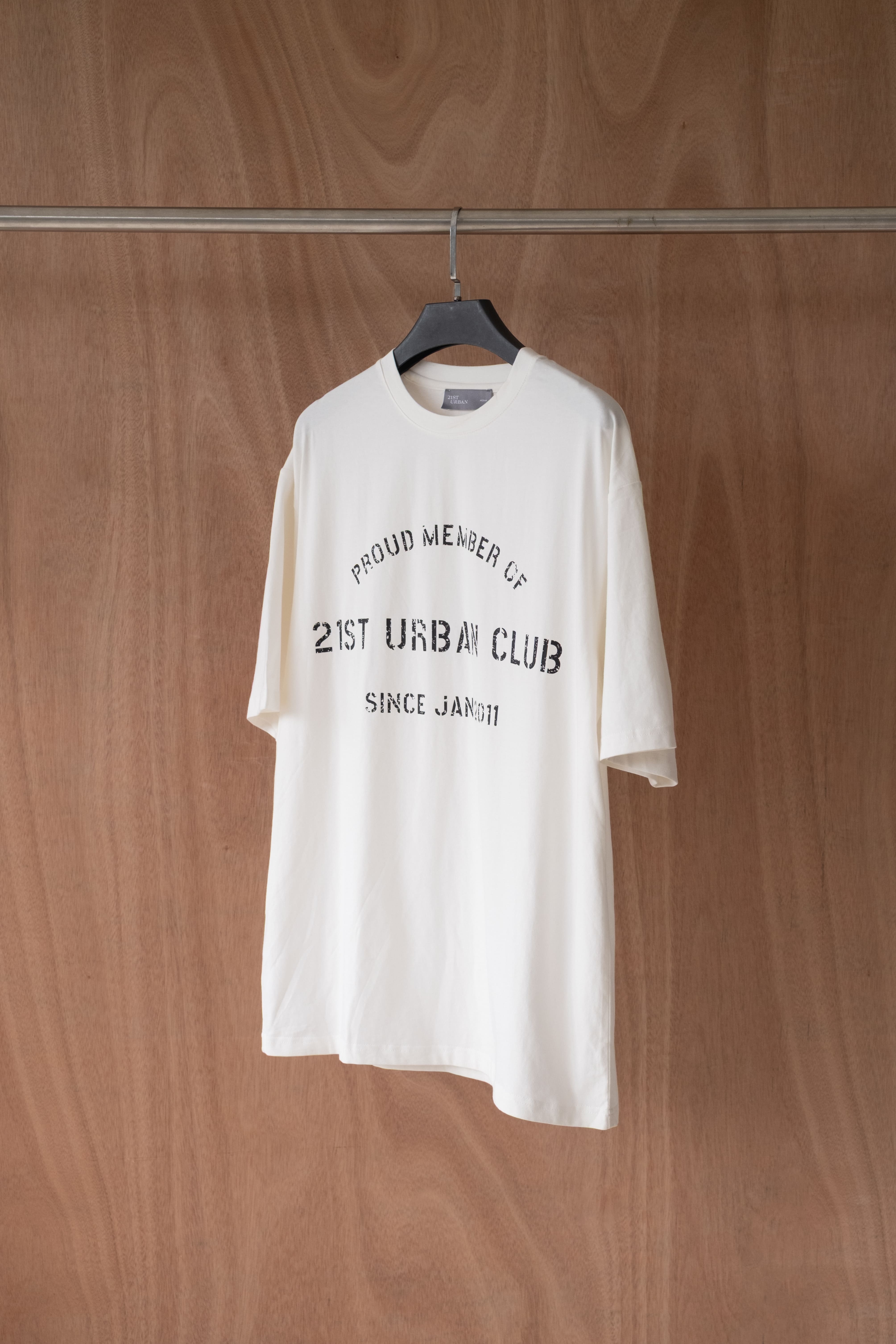 21ST URBAN White Clubber T-shirt