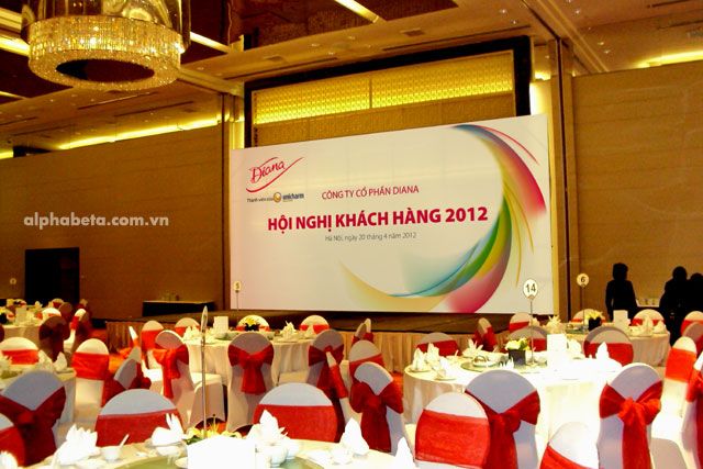 Lắp backdrop hội nghị cho khách sạn 5 sao