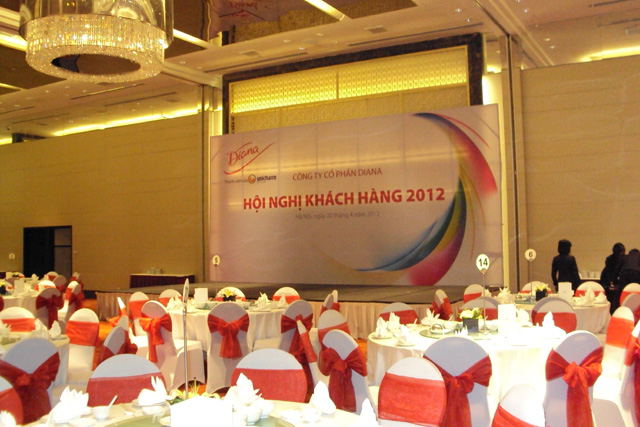 Backdrop hội nghị khách hàng của công ty Diana