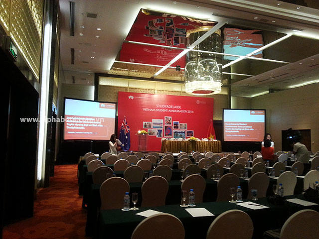 Backdrop Hà Nội lắp tại các khách sạn