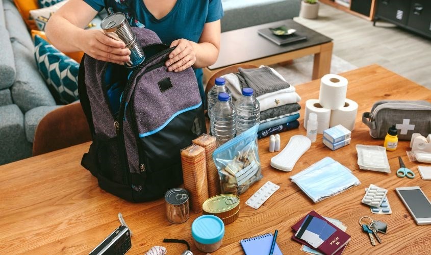 Cách xếp đồ vào balo khoa học, đựng được nhiều đồ NHẤT