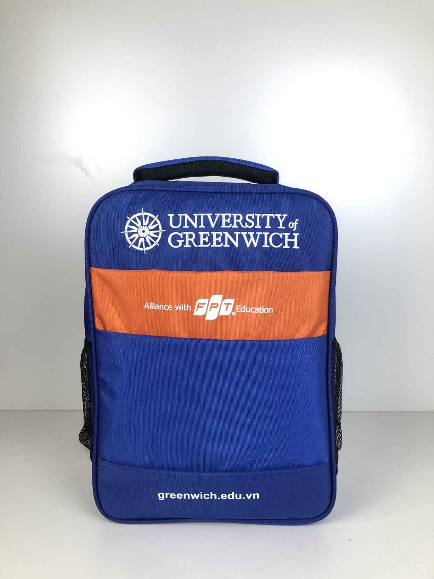Balo in logo cao cấp