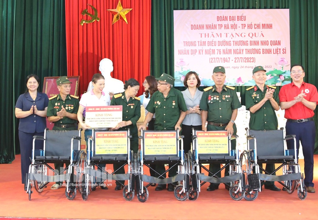 Gợi ý quà tặng ngày thương binh liệt sĩ trang trọng cùng Valivn Gold