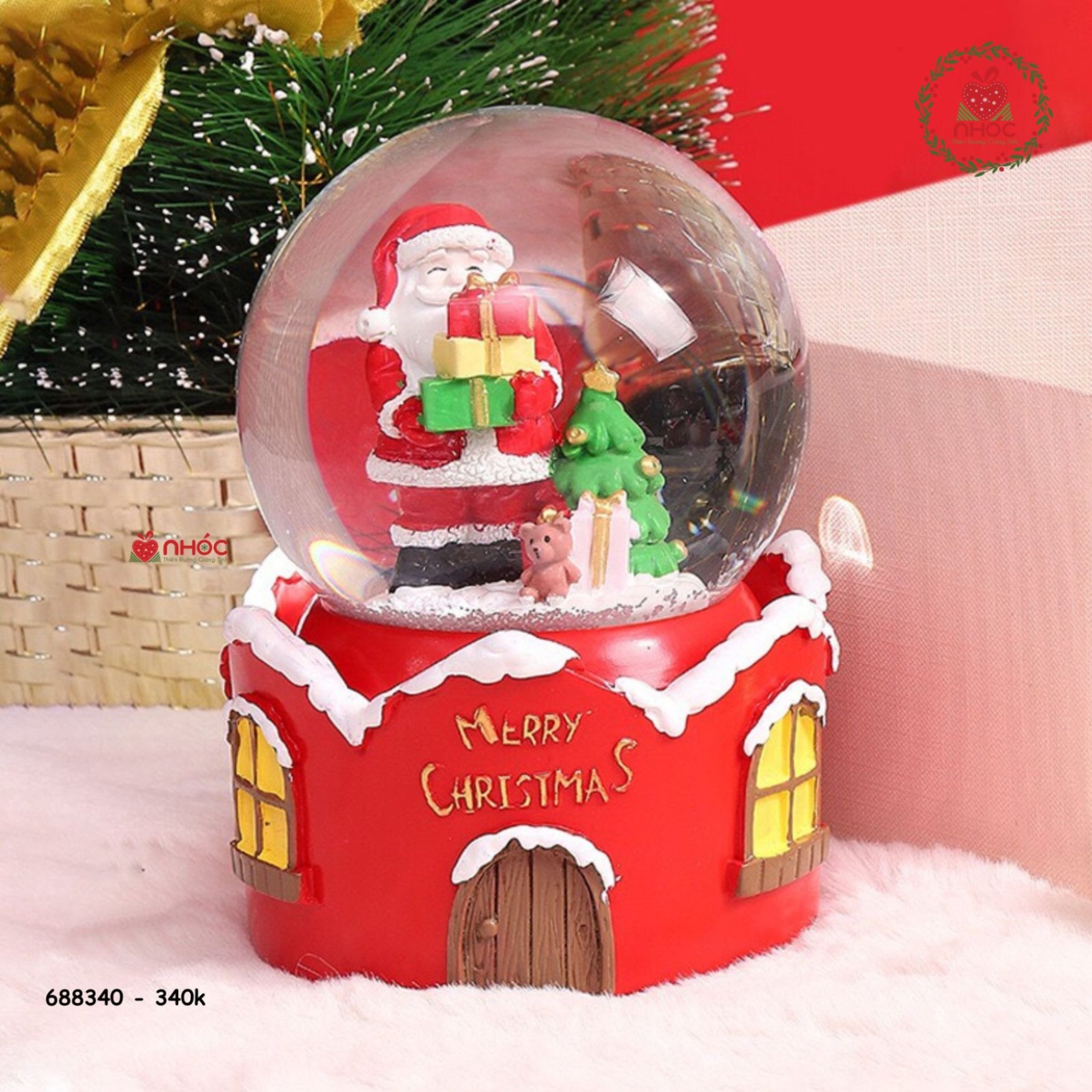 Cầu tuyết Noel đế cửa Merry Christmas - Ông già cầm quà - 18340