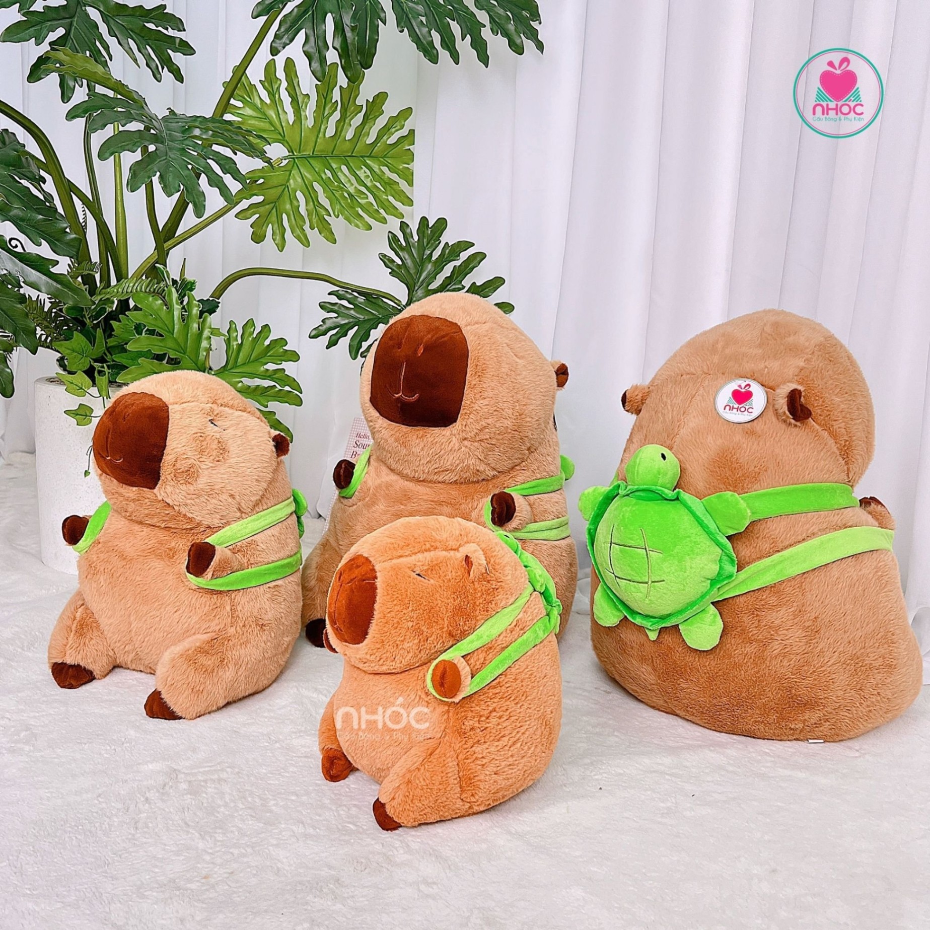 Thú bông Capybara đeo Balô rùa lông xù TC