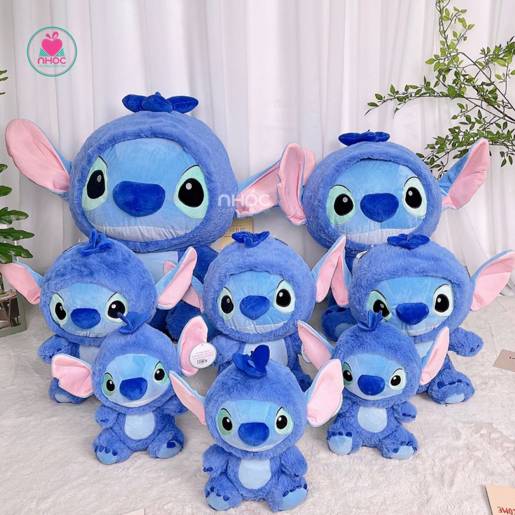 Thú bông Stitch đính hoa lông xù