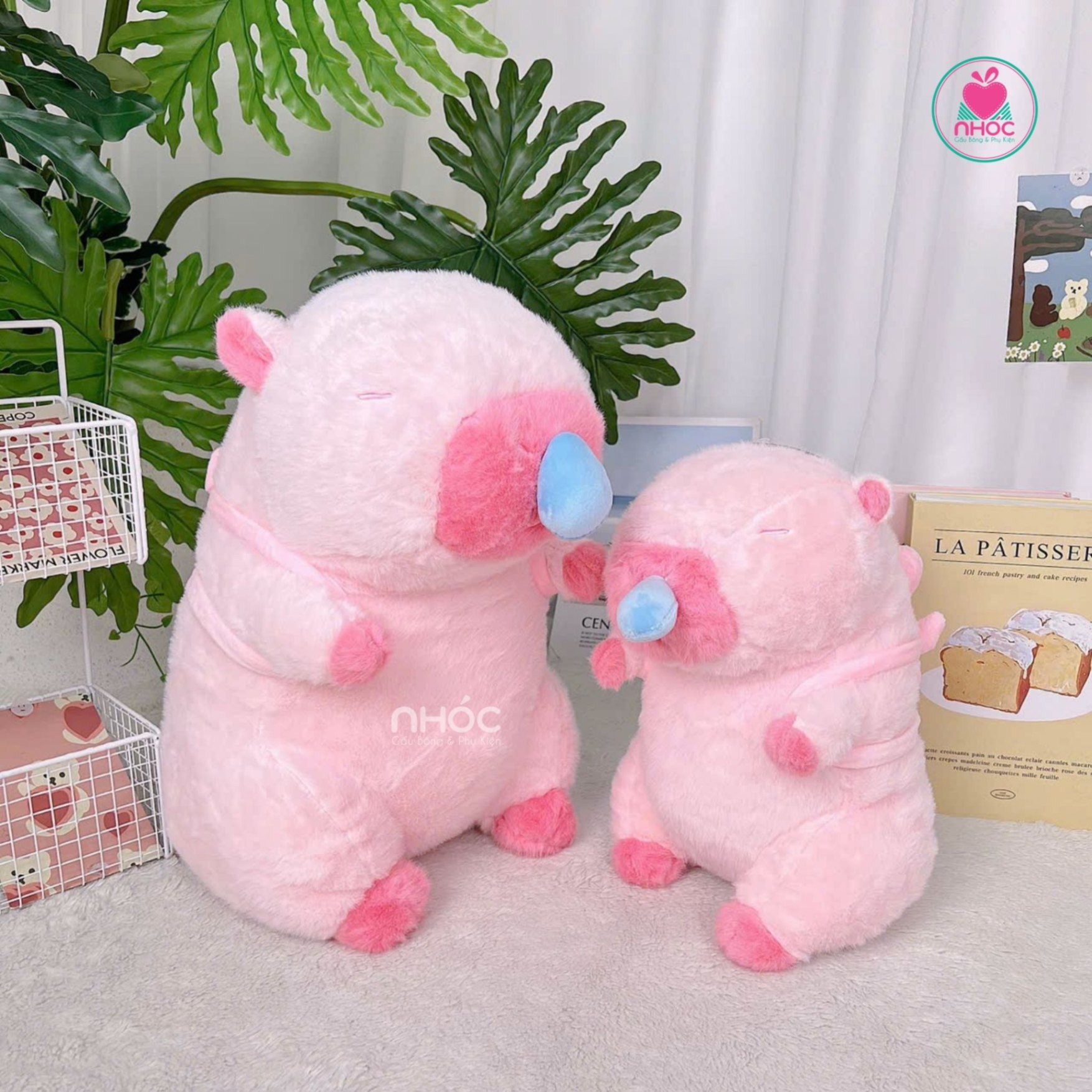 Thú bông Capybara chảy nước mũi đeo balo rùa