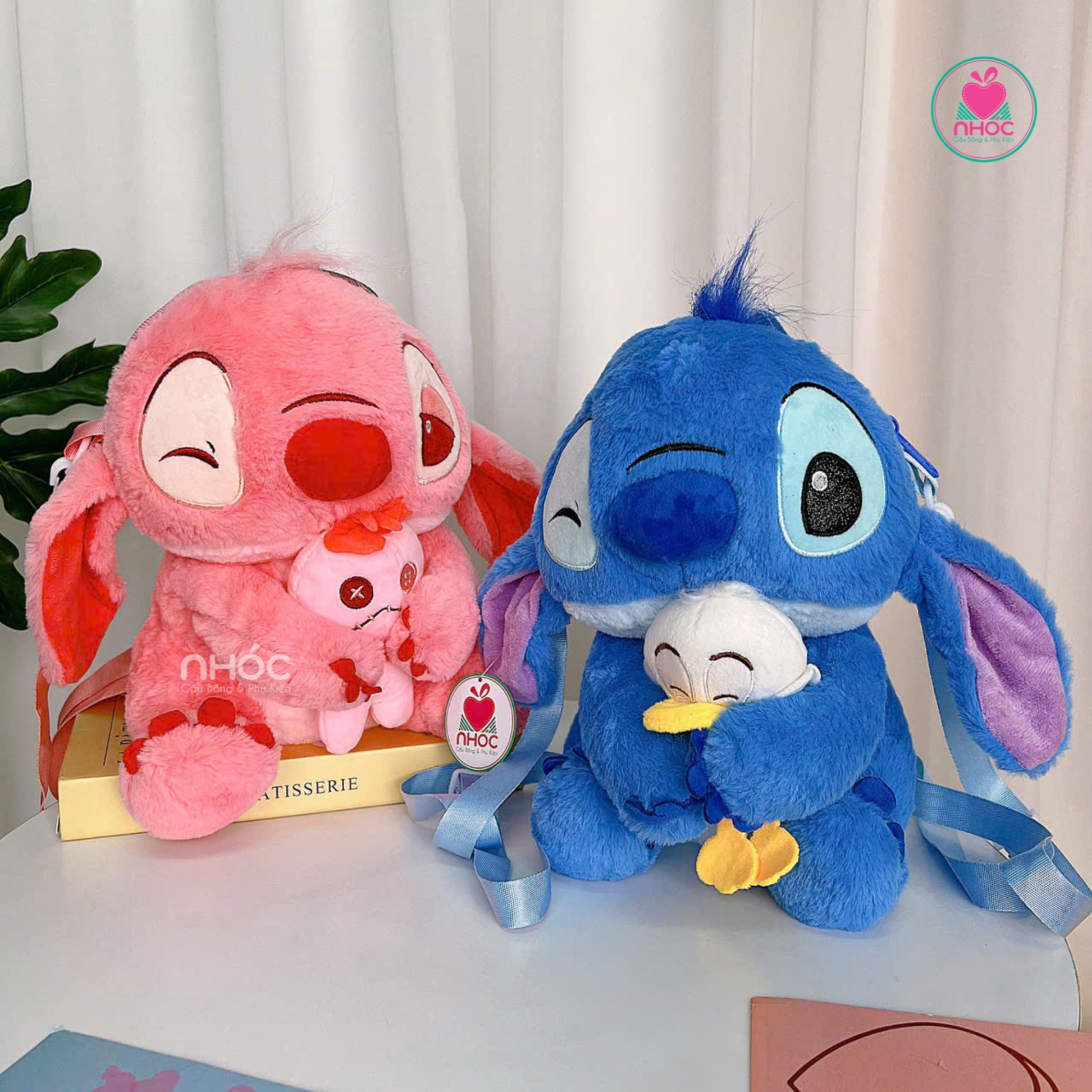 Balo bông Stitch ôm vịt lông xù