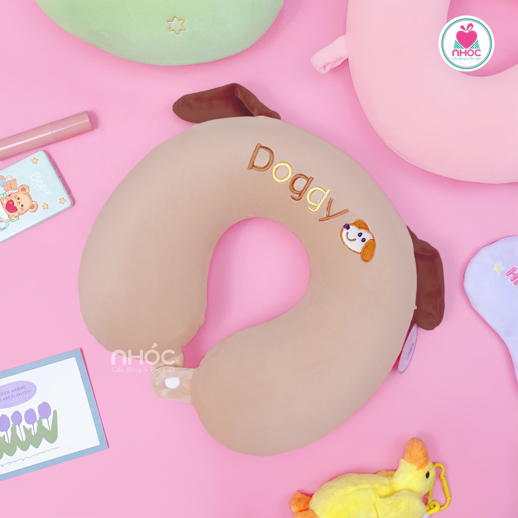 Gối kê cổ cao su non thêu Doggy - Nâu - 30160