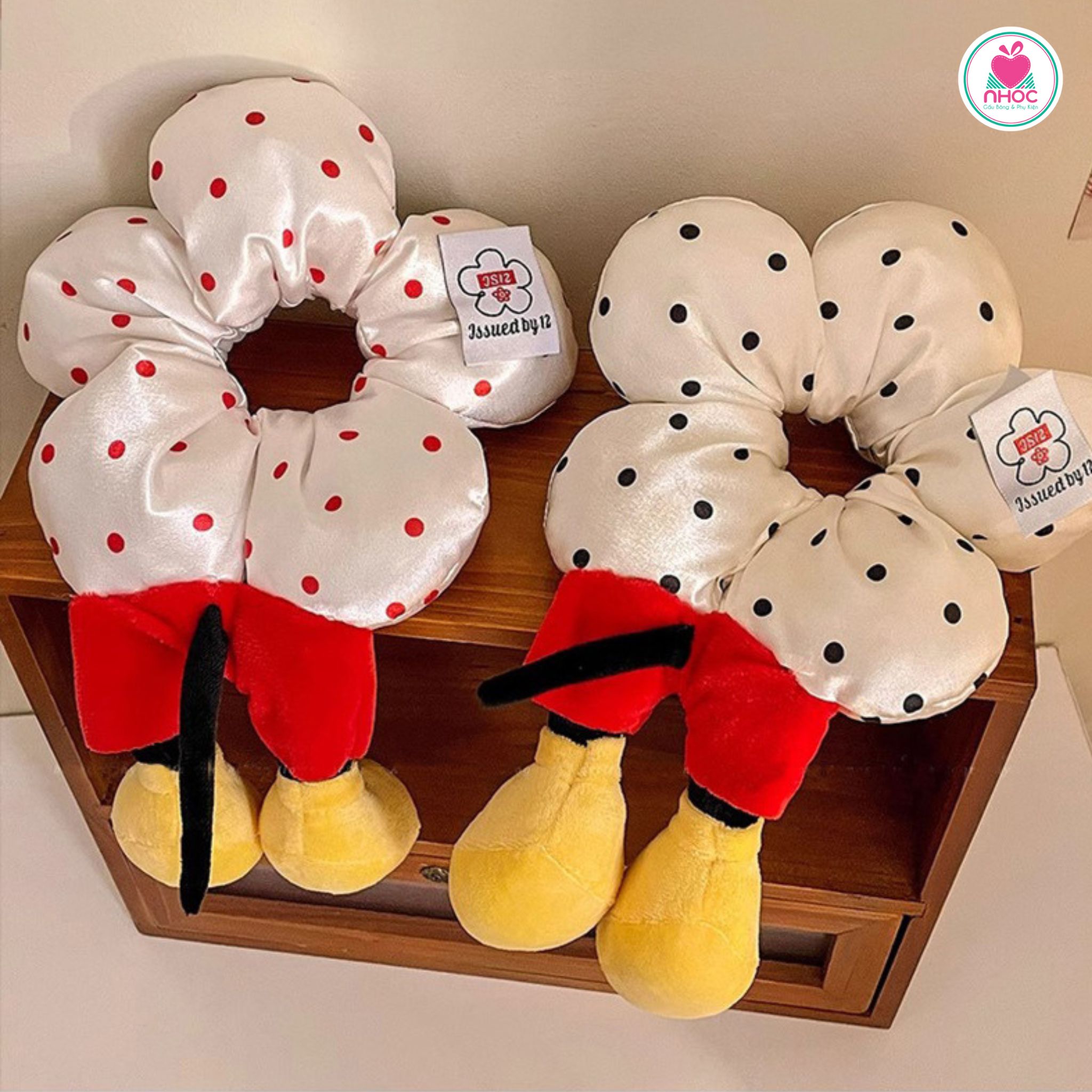 Cột tóc kiểu hoa đính chân chuột Mickey - 015025
