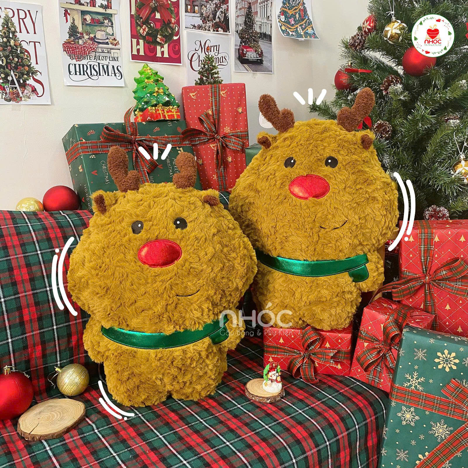 Gối bông Noel Tuần lộc quàng khăn lông xù - 4528025