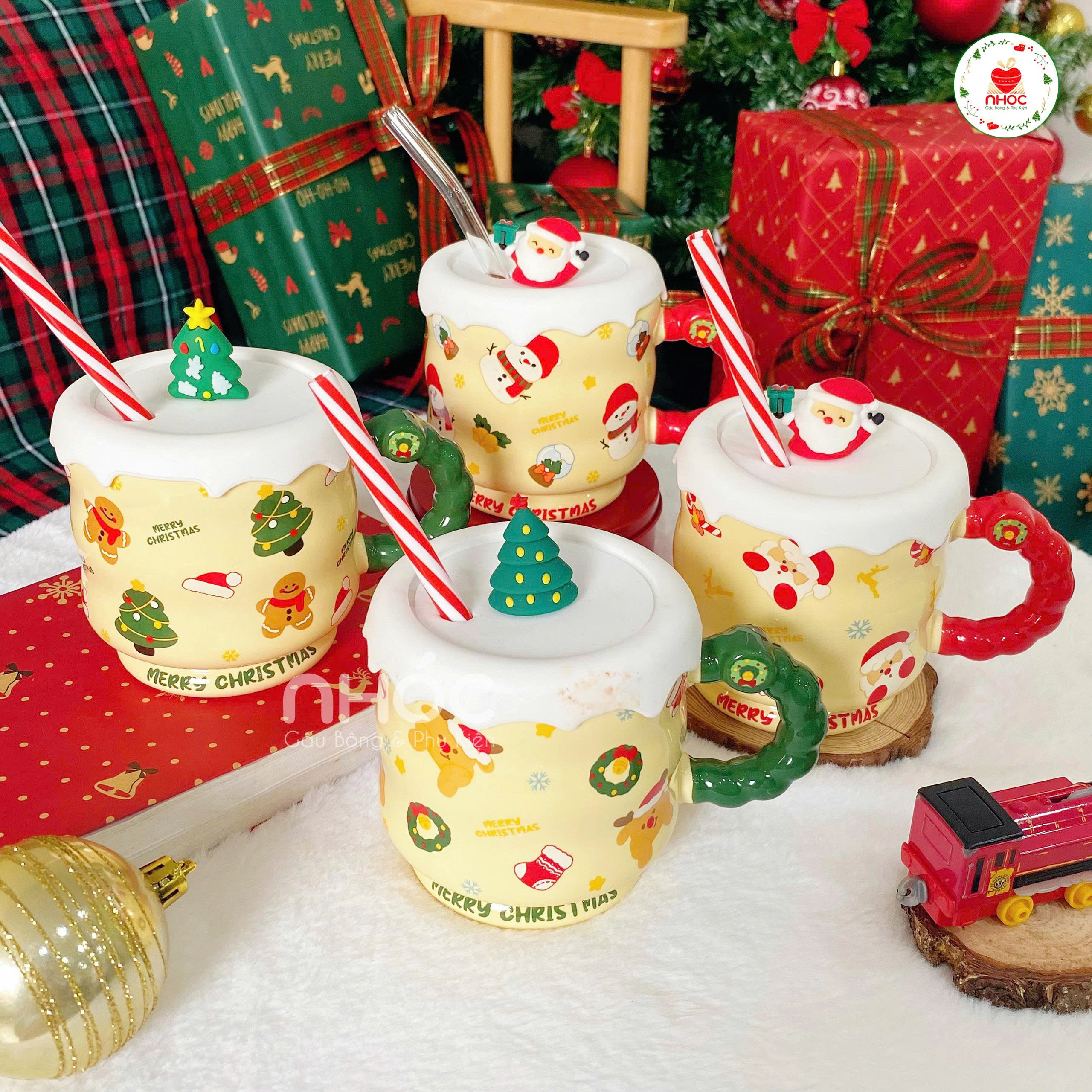 Ly sứ Noel nắp nhựa đính