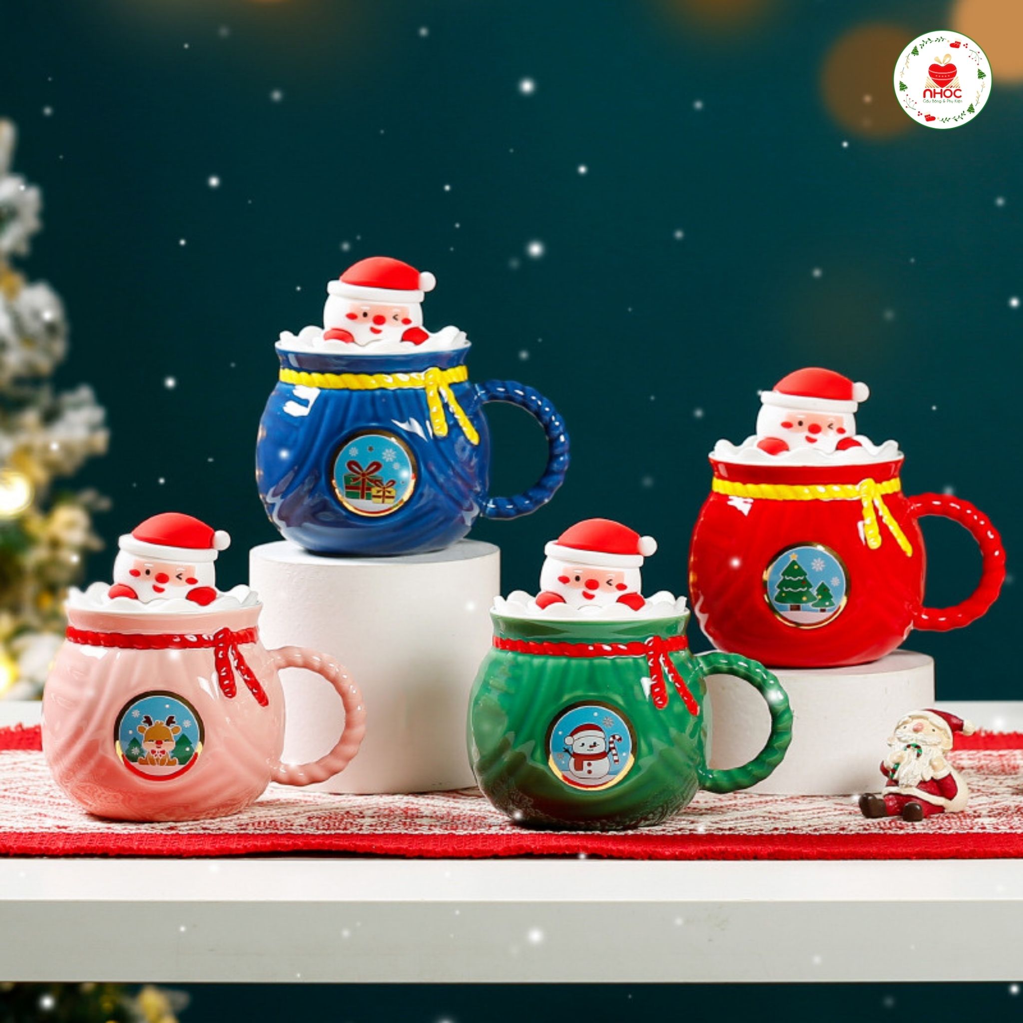 Ly sứ Noel tròn nắp dẻo đính ông già