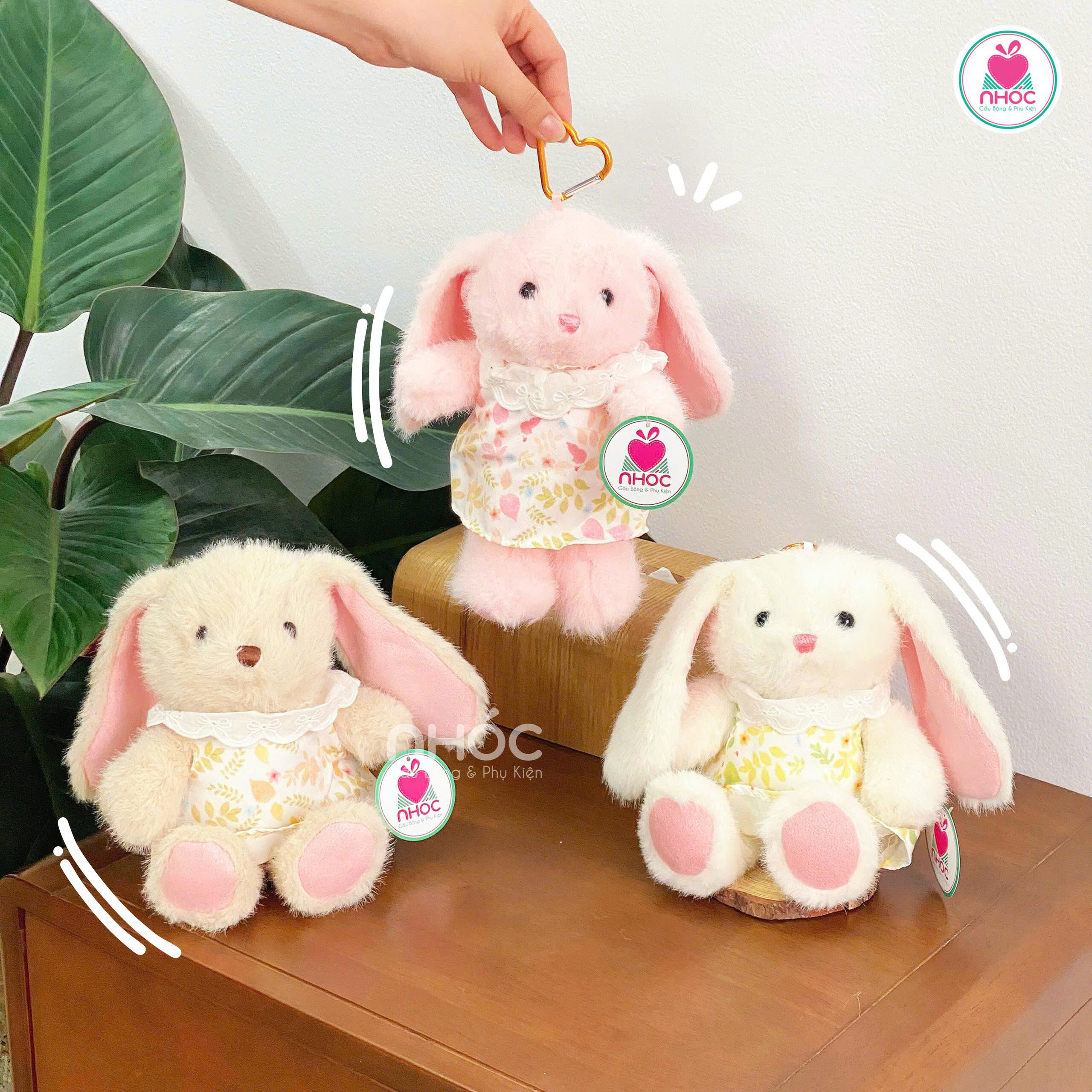 Thú bông nhỏ thỏ Bunny mặc đầm hoa có móc treo