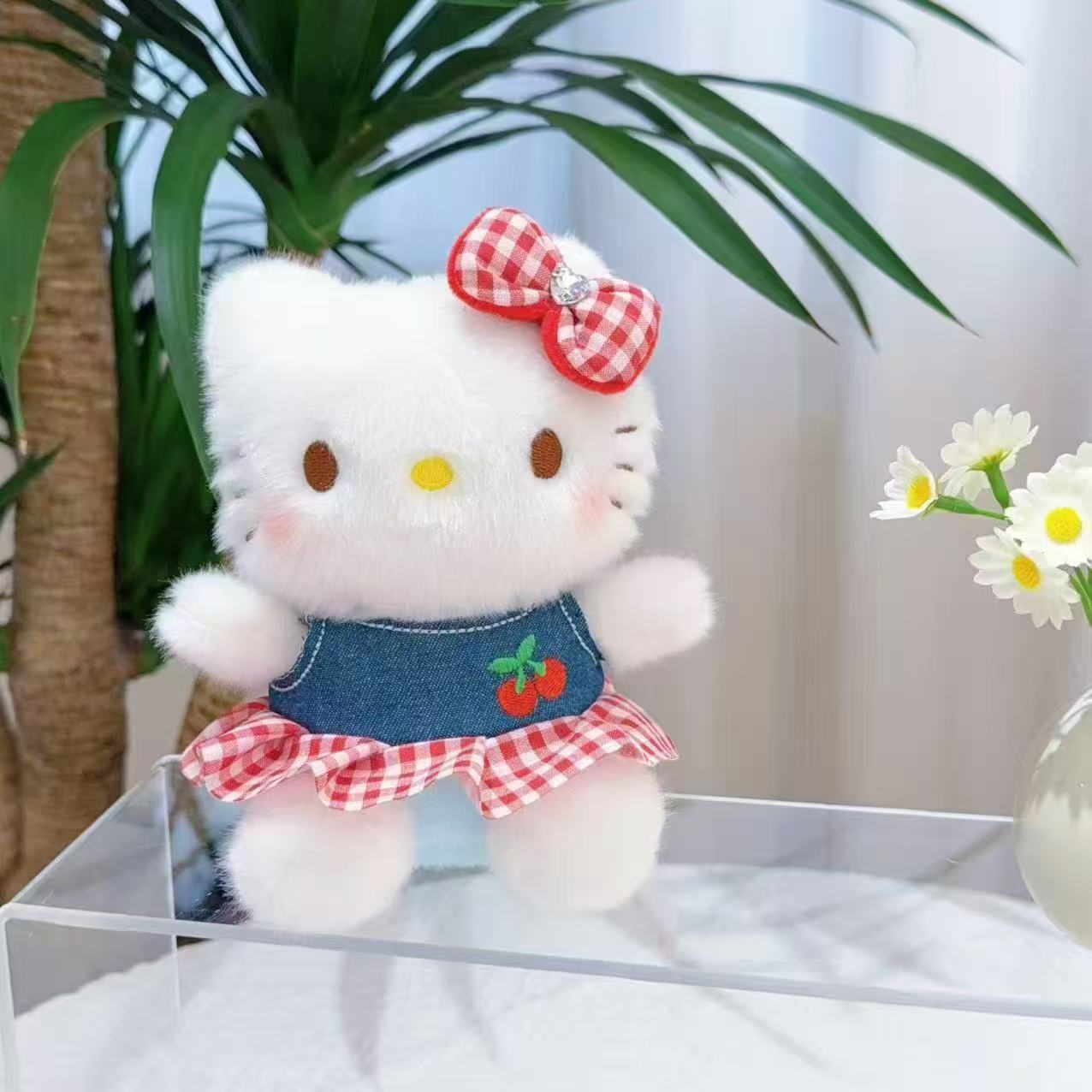 Móc khóa bông Hello Kitty (16cm)