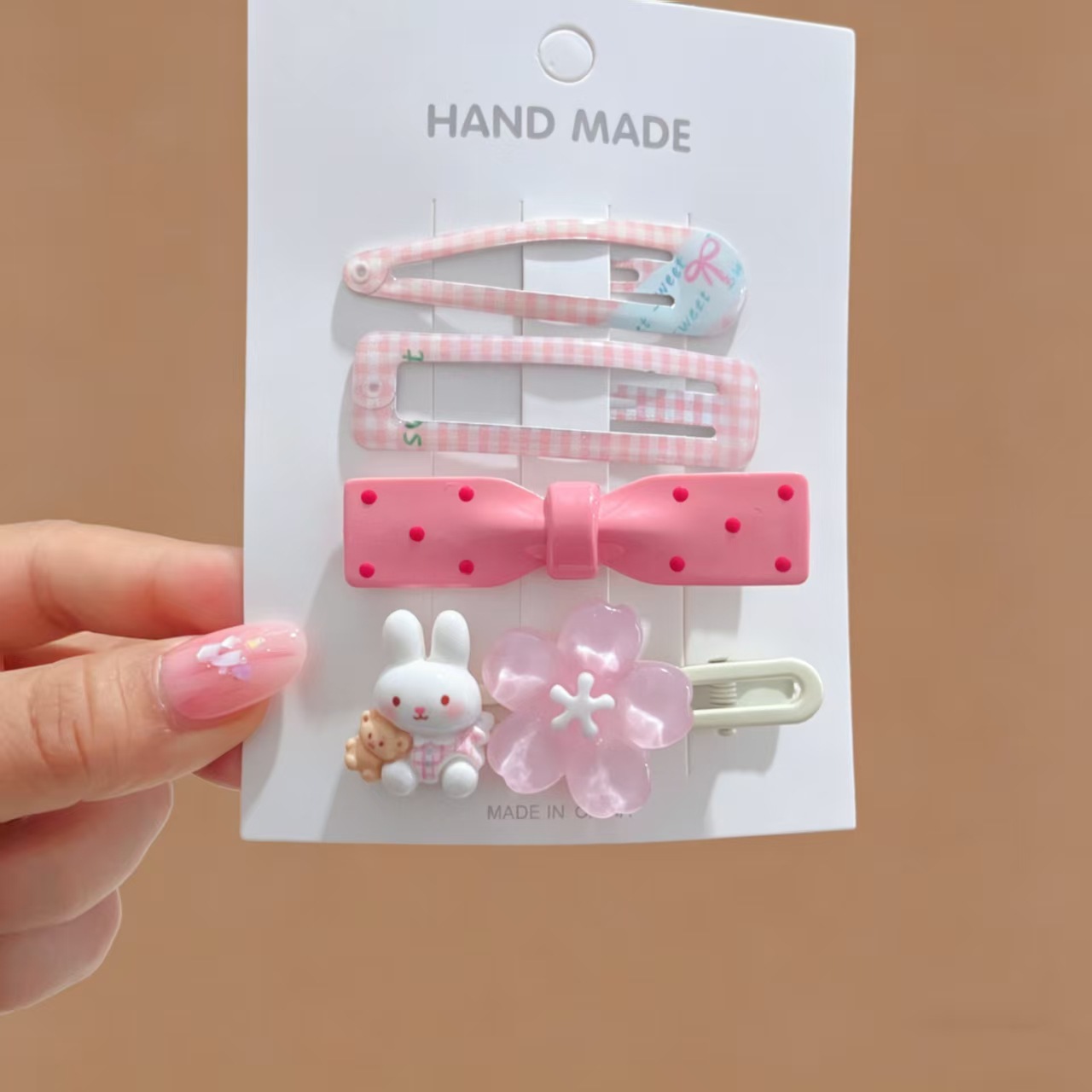Set kẹp tóc họa tiết đính charm (4c)