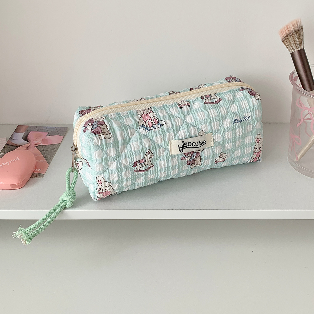 Túi đa năng Hisocute họa tiết (19,5x8,3cm)