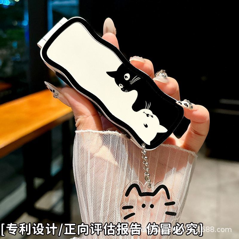 Lược gập kèm gương Mèo đen (Kèm móc)