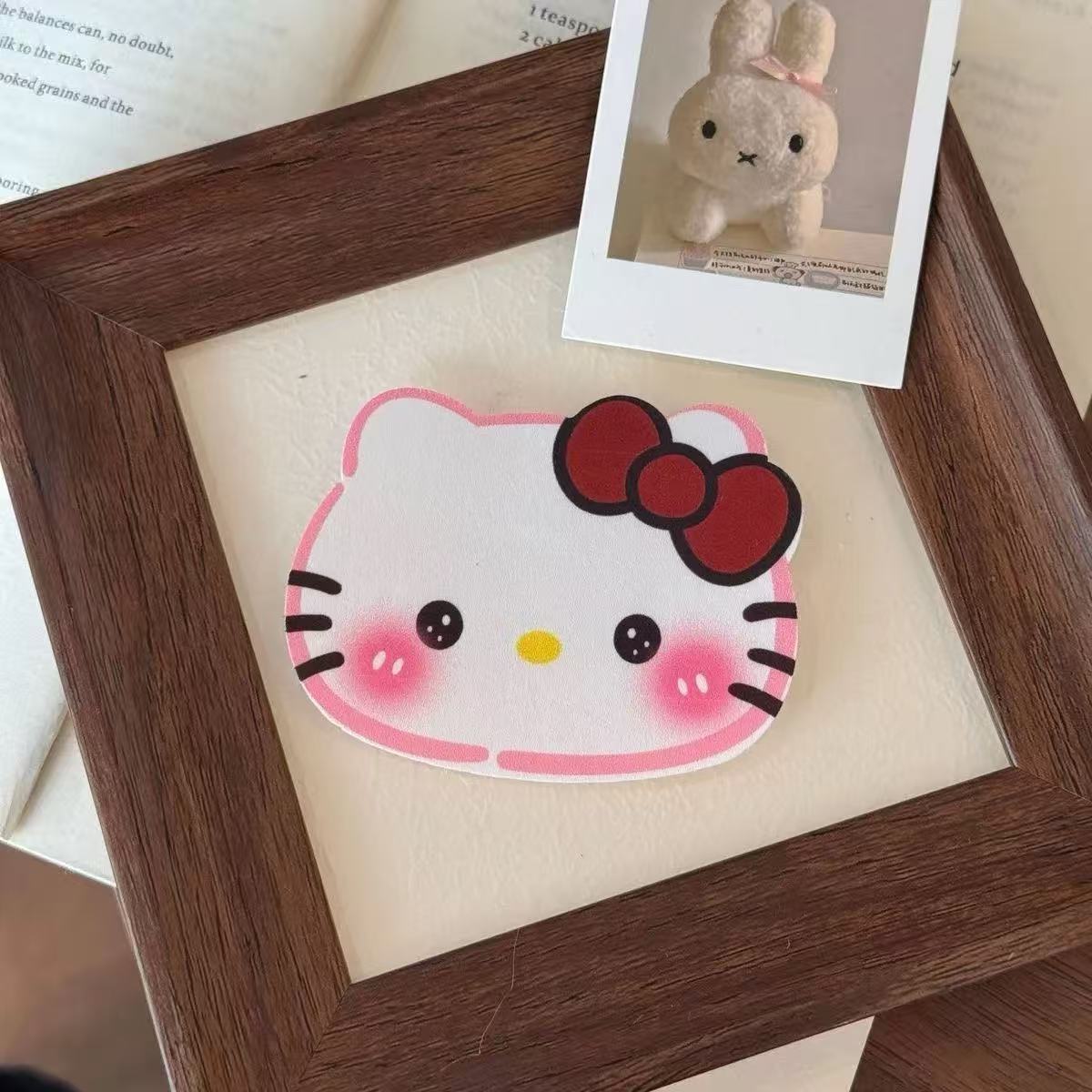 Set miếng dán mái Sanrio (2c)