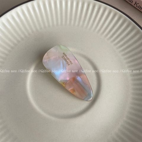 Kẹp tóc nhỏ tam giác (6cm)