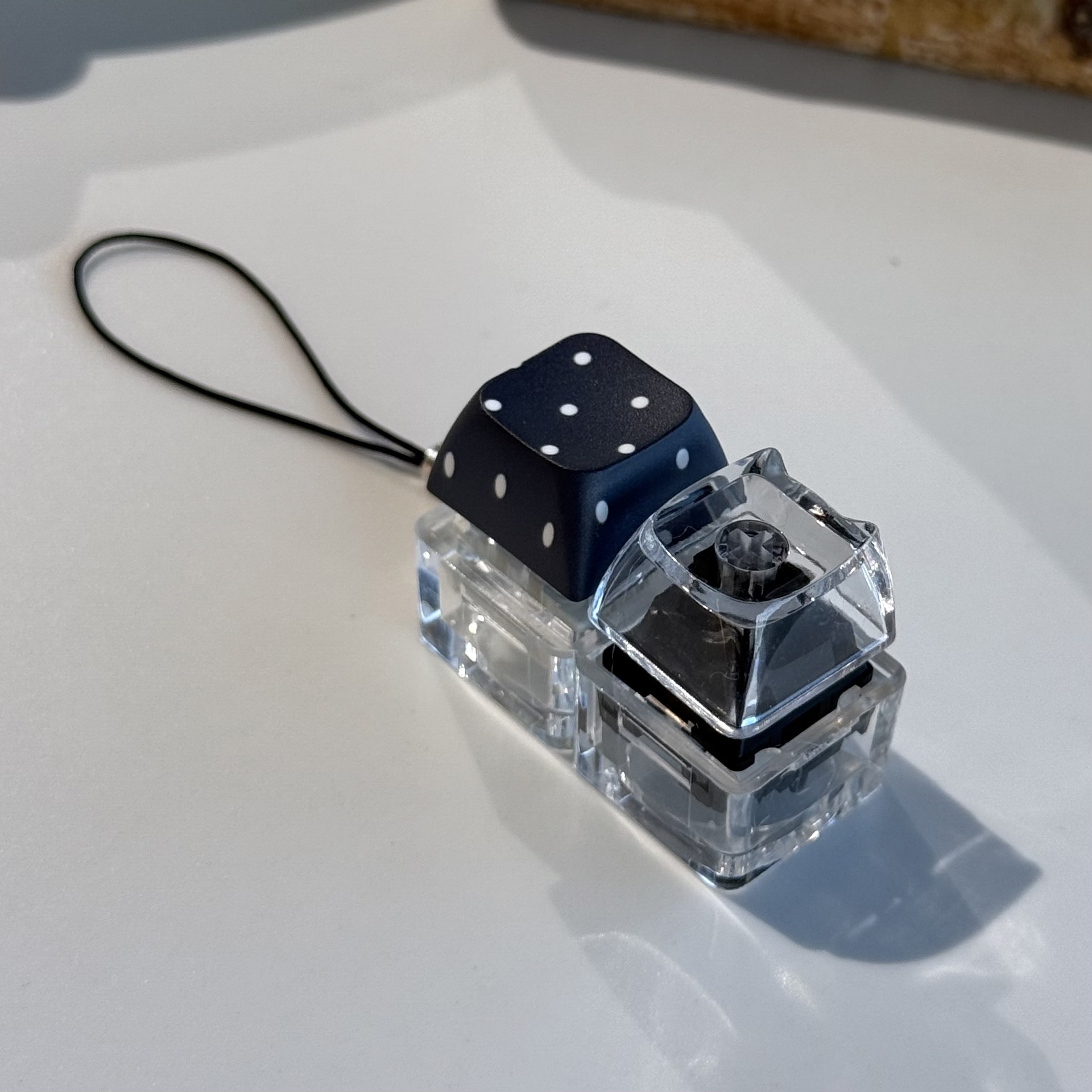 Móc khóa Keycap chấm bi (2 phím)